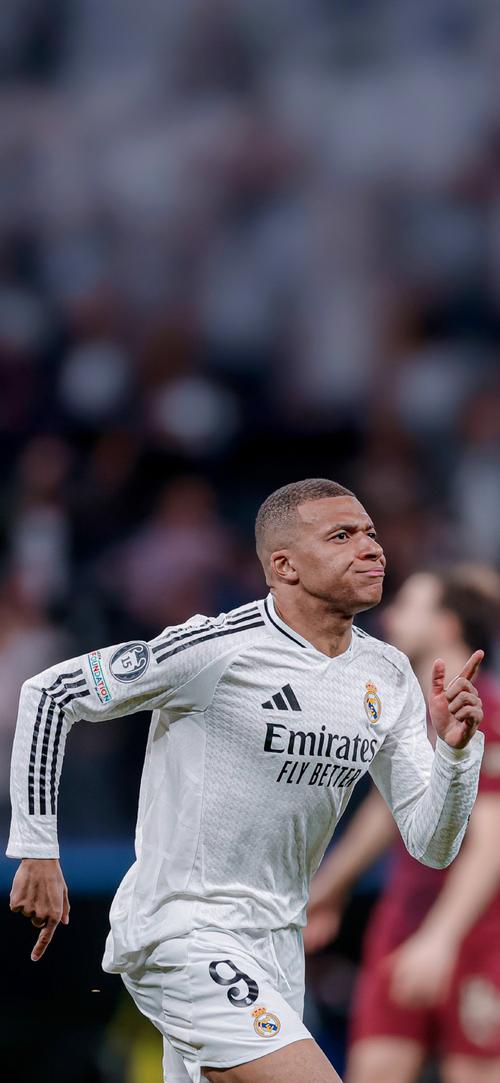 19投硬砸40分！广东迎来“加强版杜润旺”，这可是杜锋的锋线答案