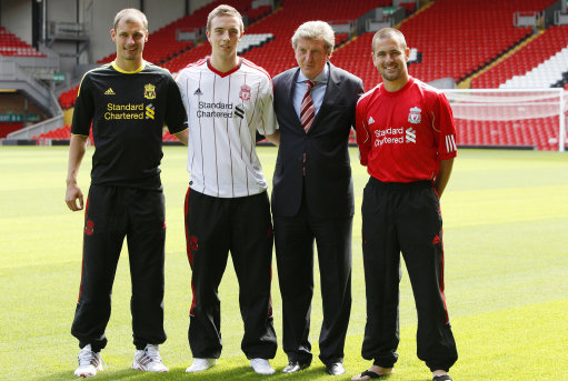 湖人vs猛龙首发：里夫斯搭档詹皇PK英格拉姆&巴恩斯