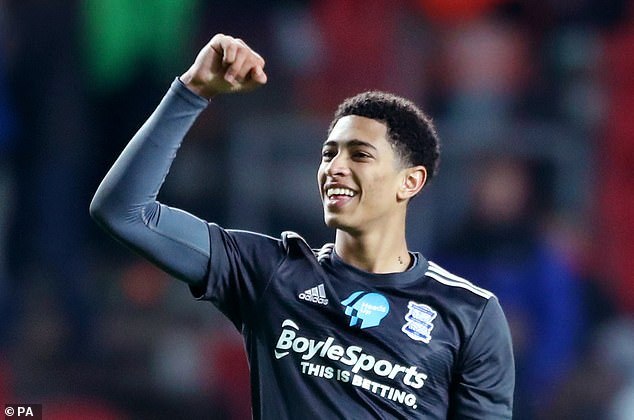 科瓦奇：我不是阿德耶米的父亲，需把精力放在联赛上（科瓦奇：我不是阿德耶米的家长，球队应将重心放在联赛）