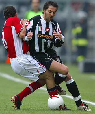 Emira Cup赛车：一台有“莲花魂”的赛道舞者