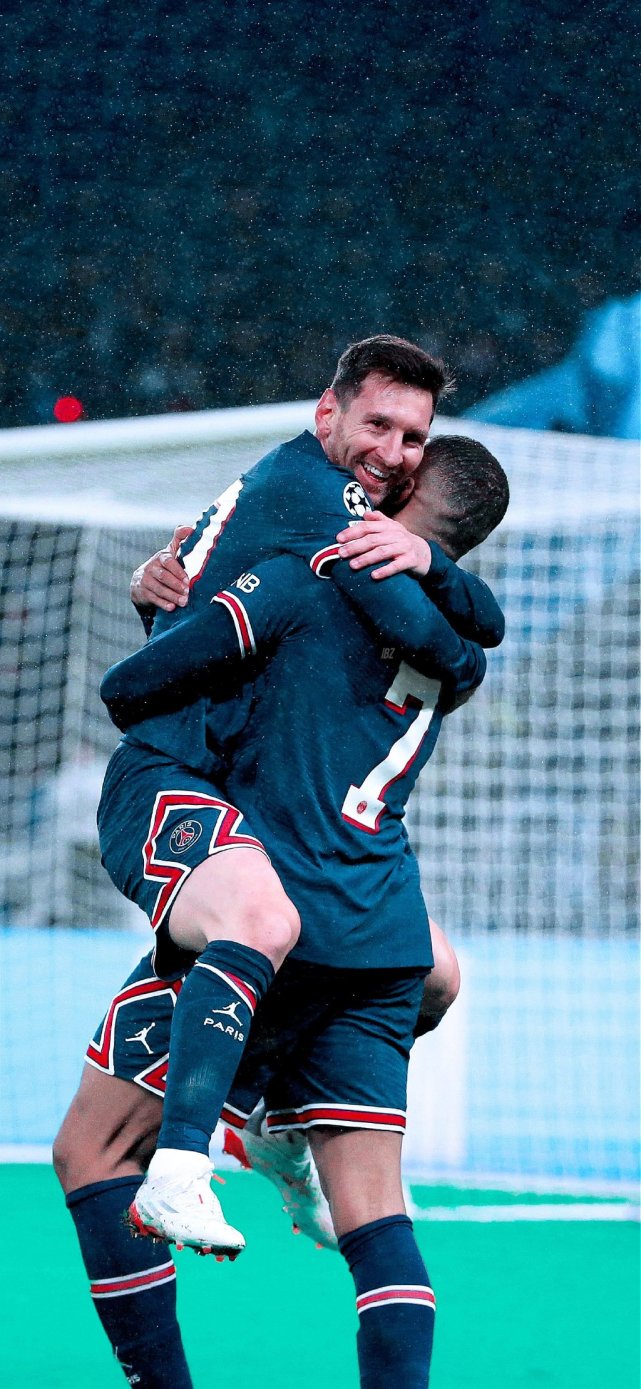 科瓦奇：扬-科托今天的表现可以打满分；本塞拜尼已完全康复