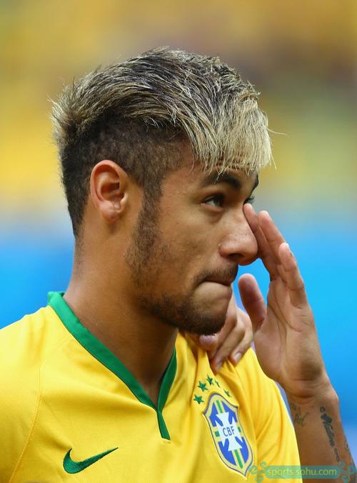 世体：巴萨与格伊已经有数周没有联系，拜仁和利物浦给的更多（世体：巴萨与格伊已数周无联系，拜仁与利物浦开价更高）