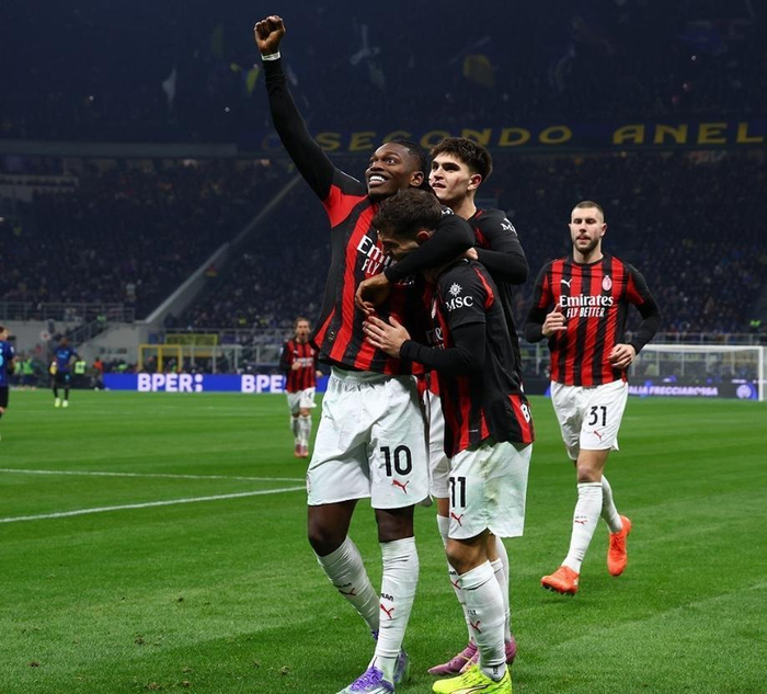 瓦基弗银行女排新赛季冲欧冠决赛主帅：很幸运能拥有博斯科维奇