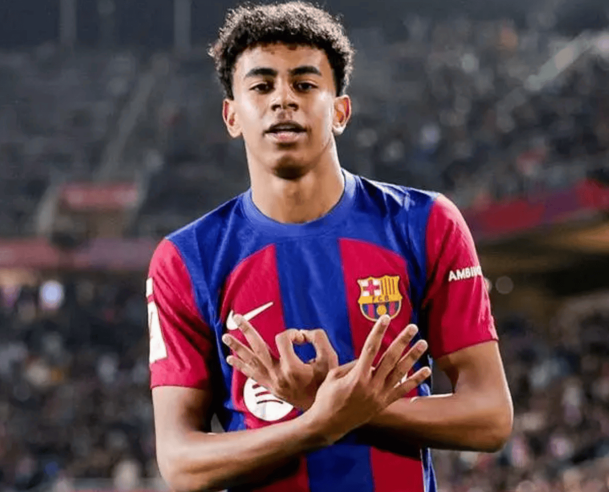 德甲今日开战！拜仁慕尼黑都否去的5连胜？（德甲今夜打响！拜仁能否延续五连胜？）