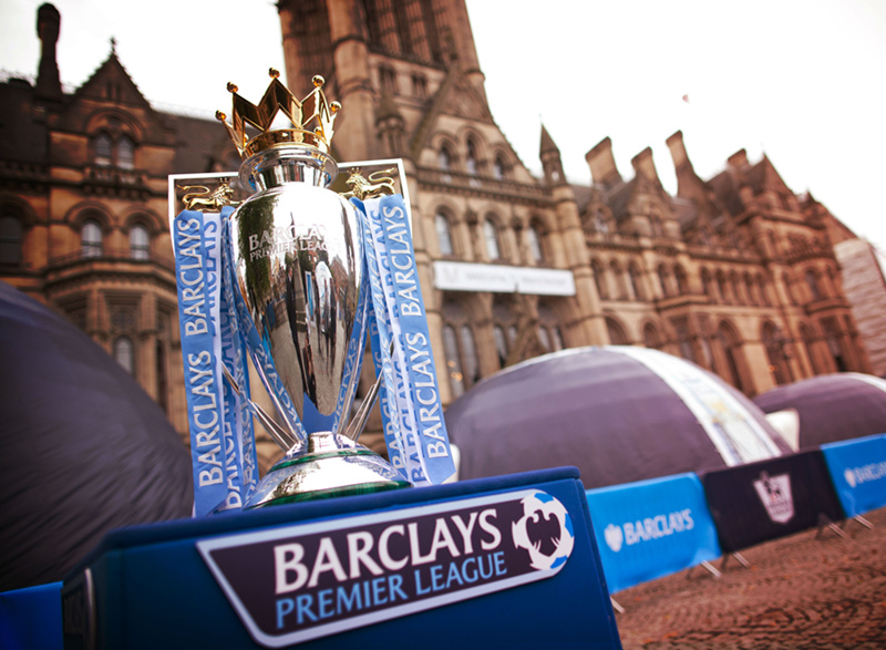 约纳坦-塔：心理辅导应成球员常态；对抗种族主义依然任重道远（球员心理辅导该成常态，抵制种族主义仍需长期努力——约纳坦-塔）