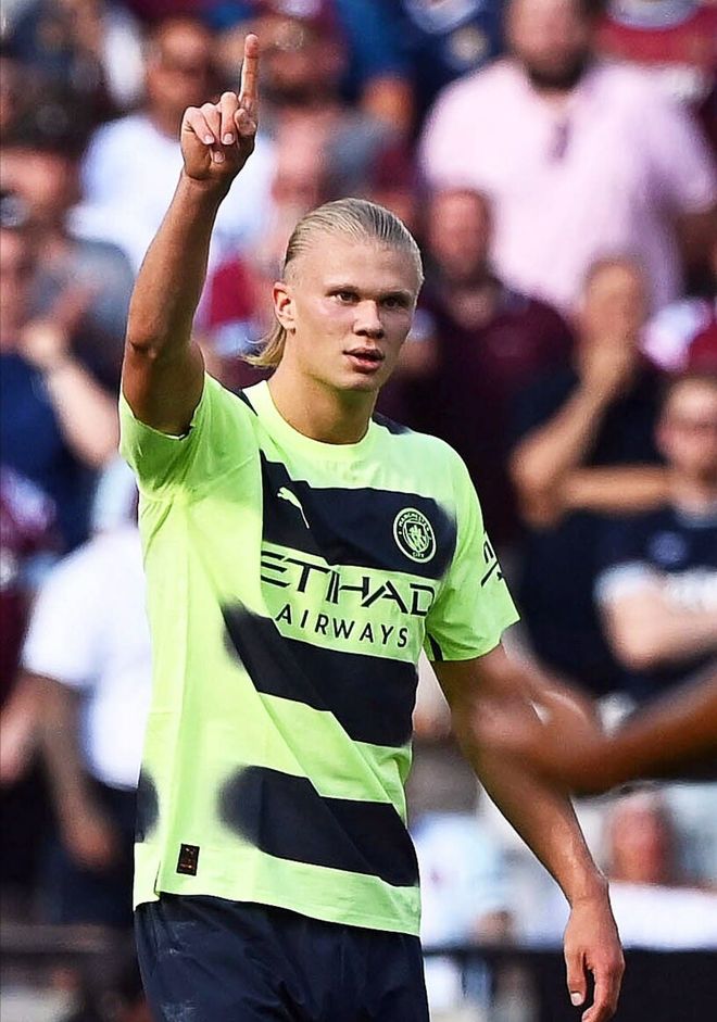 天空体育：图赫尔敲定英格兰世界杯框架，凯恩等多人铁定入选（天空体育：图赫尔确认英格兰世界杯阵容框架，凯恩等主力基本锁定名额）