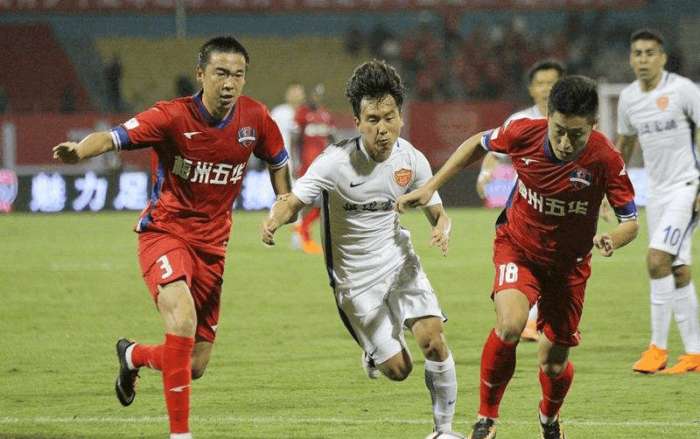 米兰名宿舍普琴科：莱奥可以在我那支米兰立足，能不能首发就不好说了